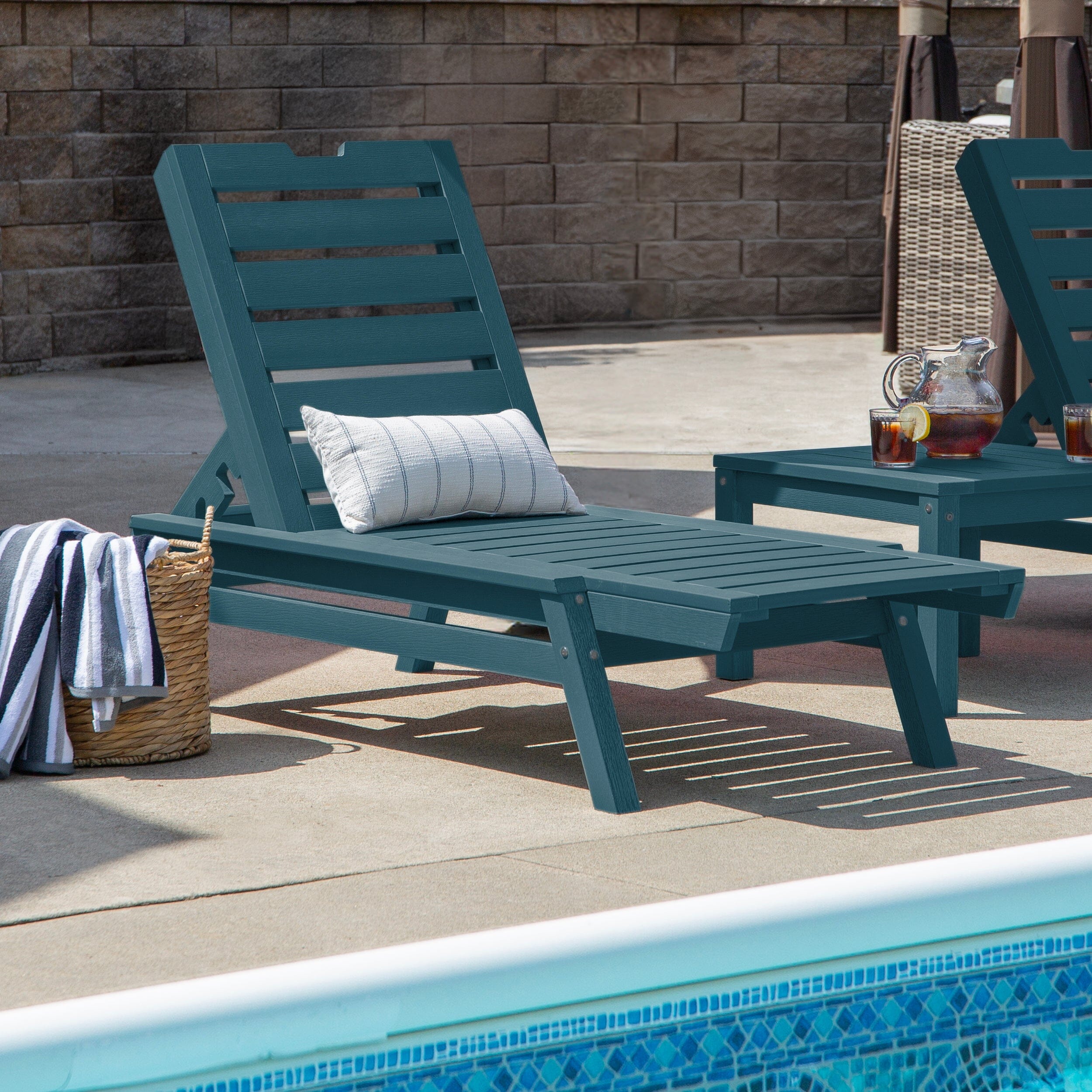 Crestone Chaise Lounge - Image 27