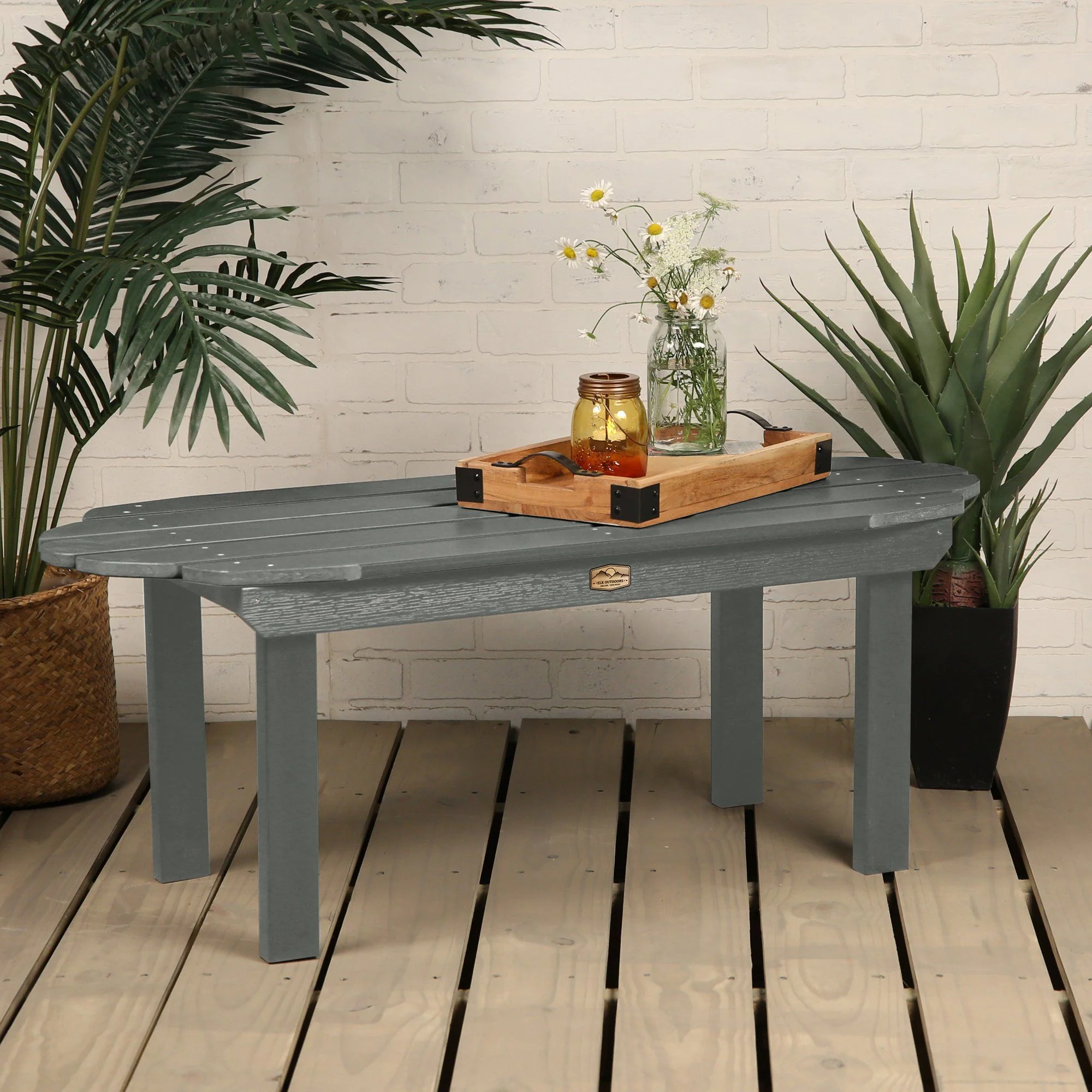 The Essential Coffee Table - Image 8