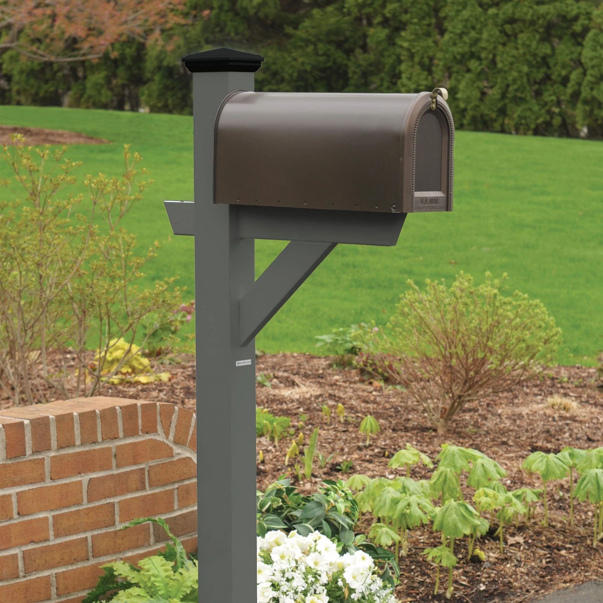 Hazleton Mailbox Post - Image 15