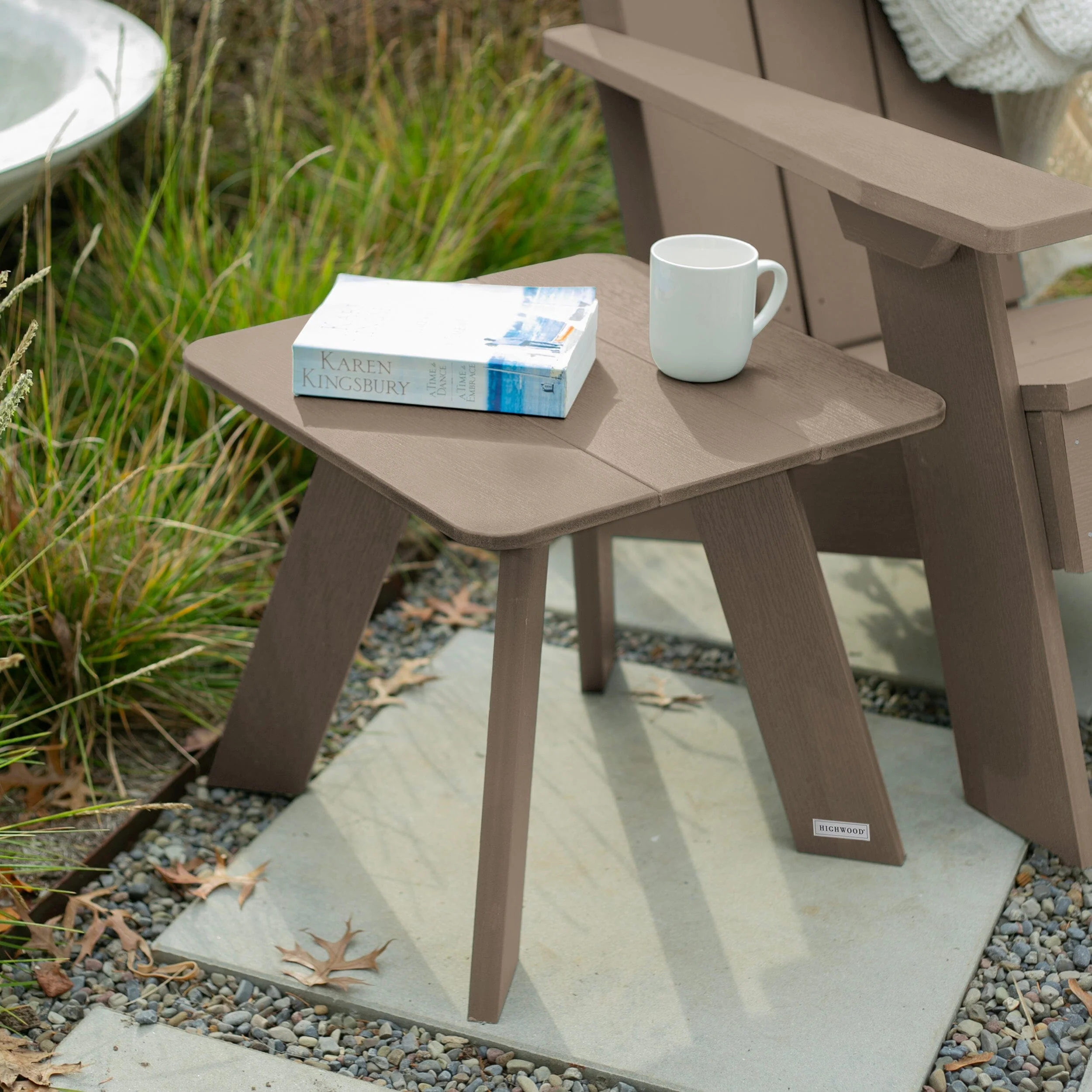 Italica Modern Side Table - Image 32