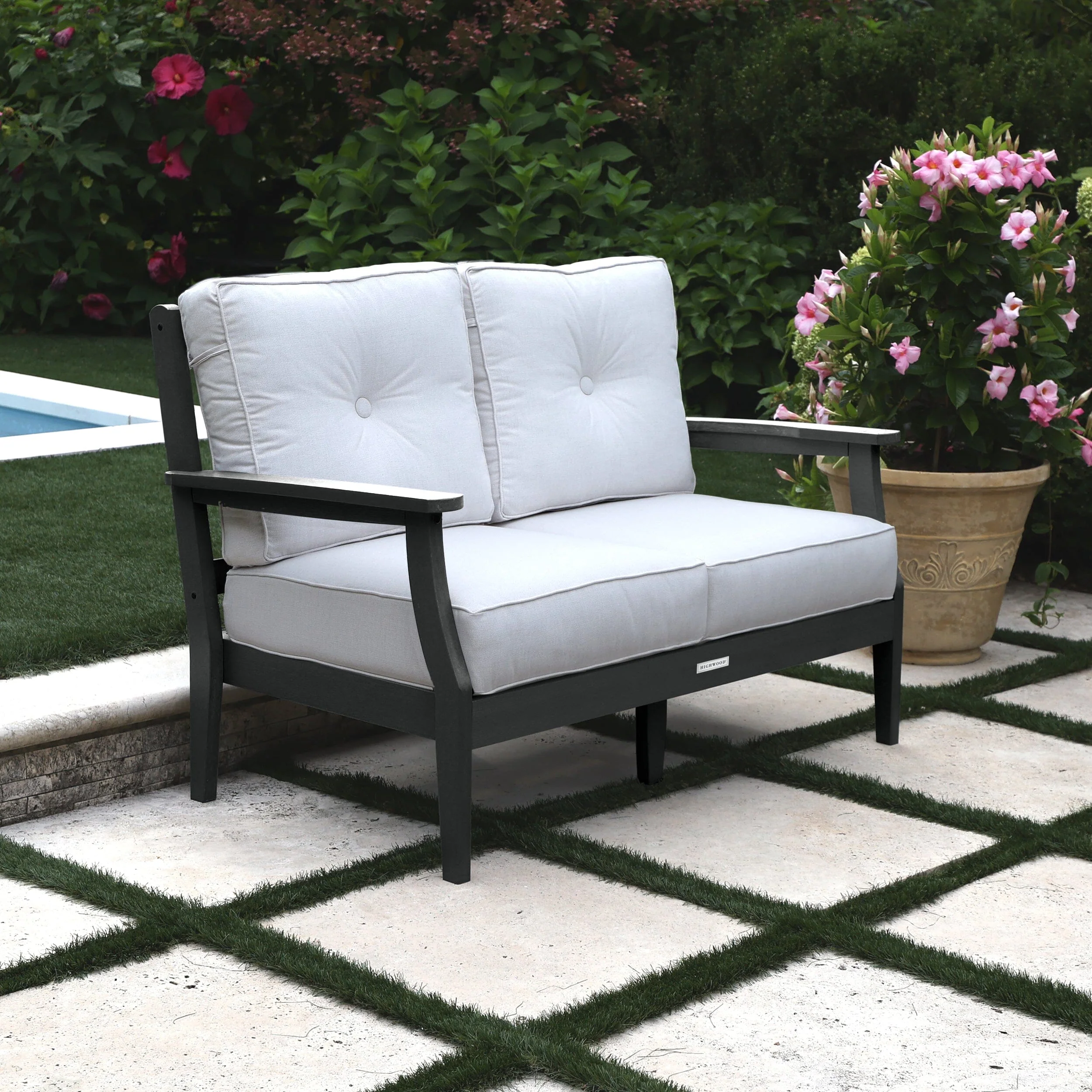 Lehigh Deep Seating Loveseat - Image 8