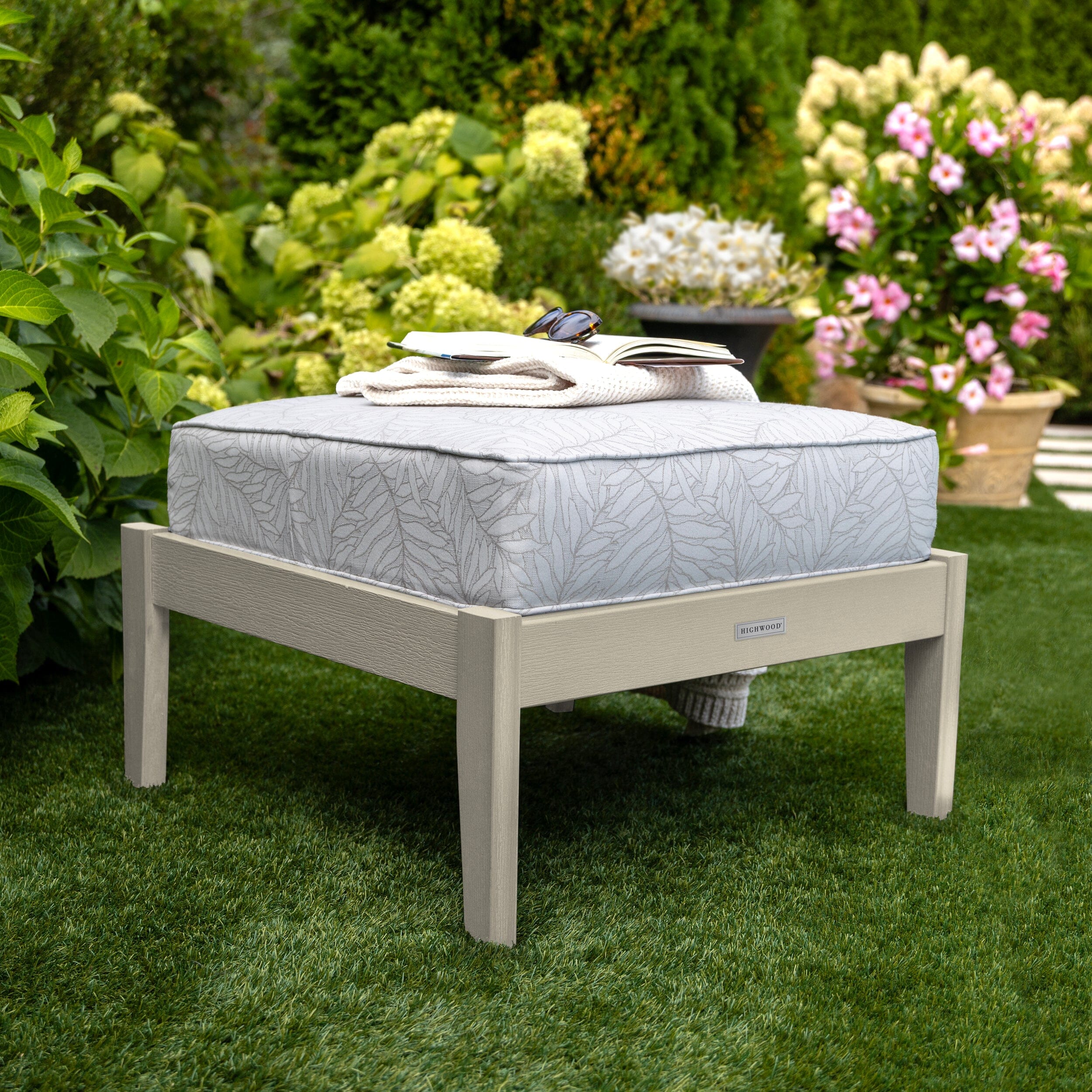 Lehigh Deep Seating Ottoman - Image 6