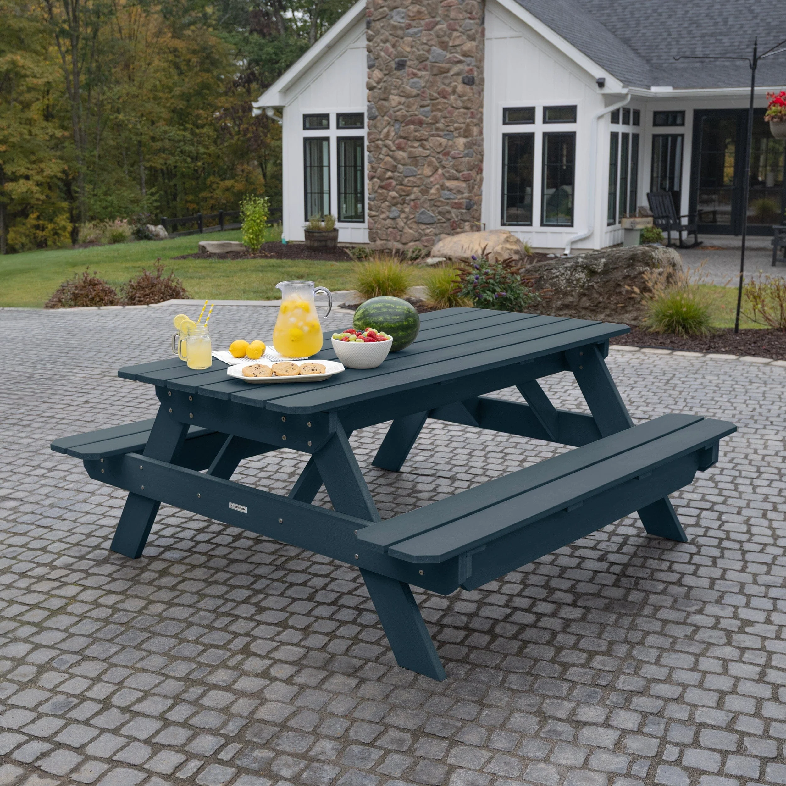 Hometown Picnic Table - Image 18