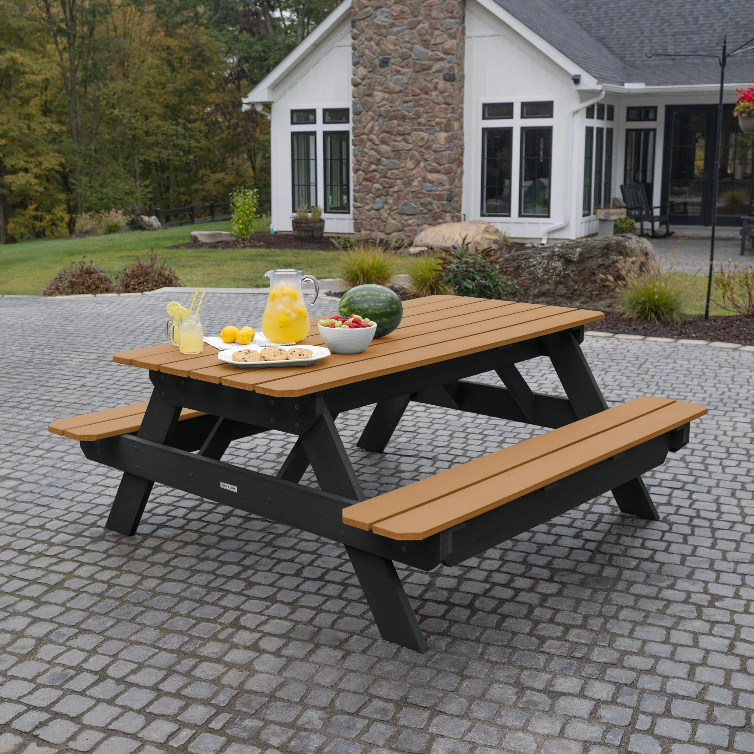 Hometown Picnic Table - Image 22