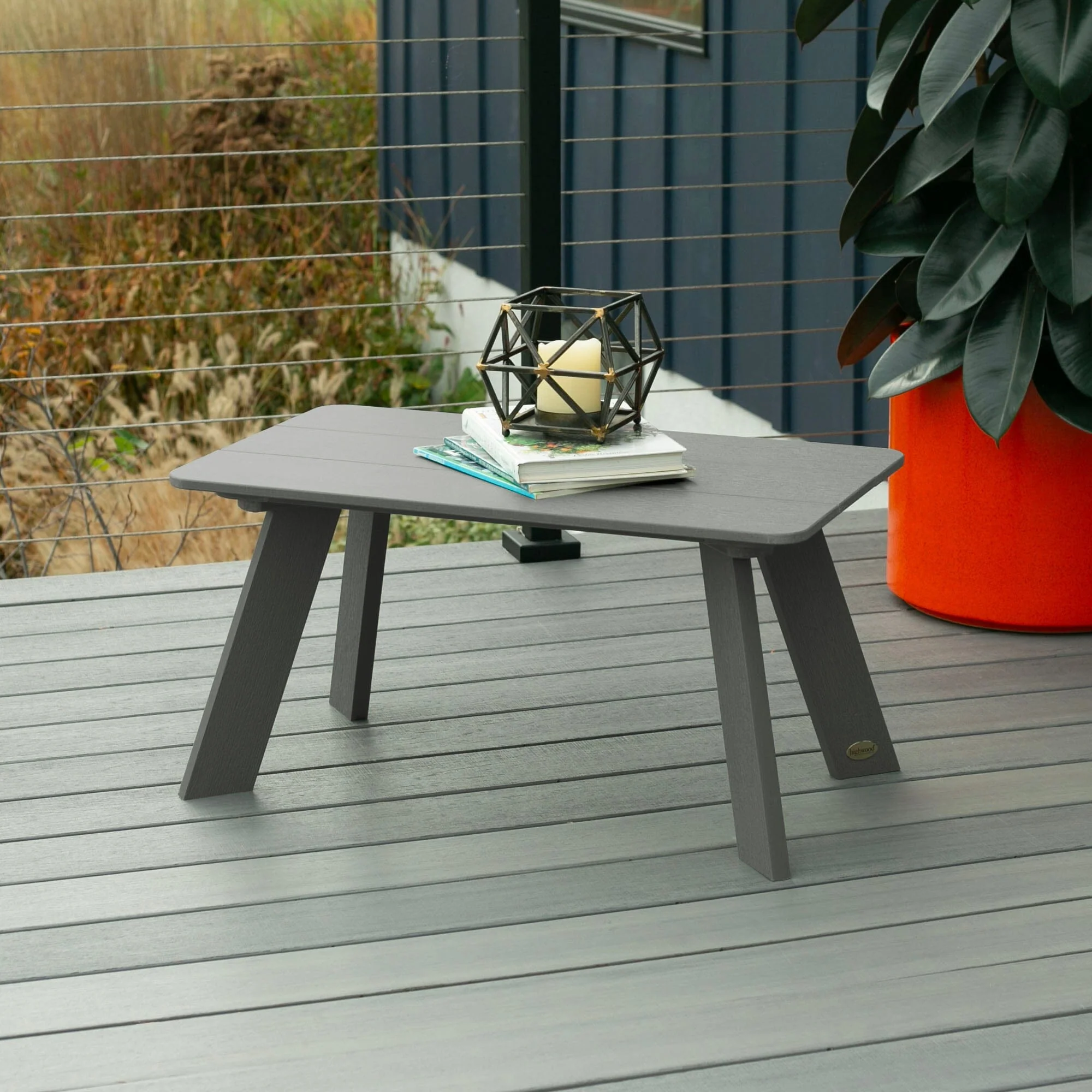 Refurbished Italica Modern Coffee Table - Image 10