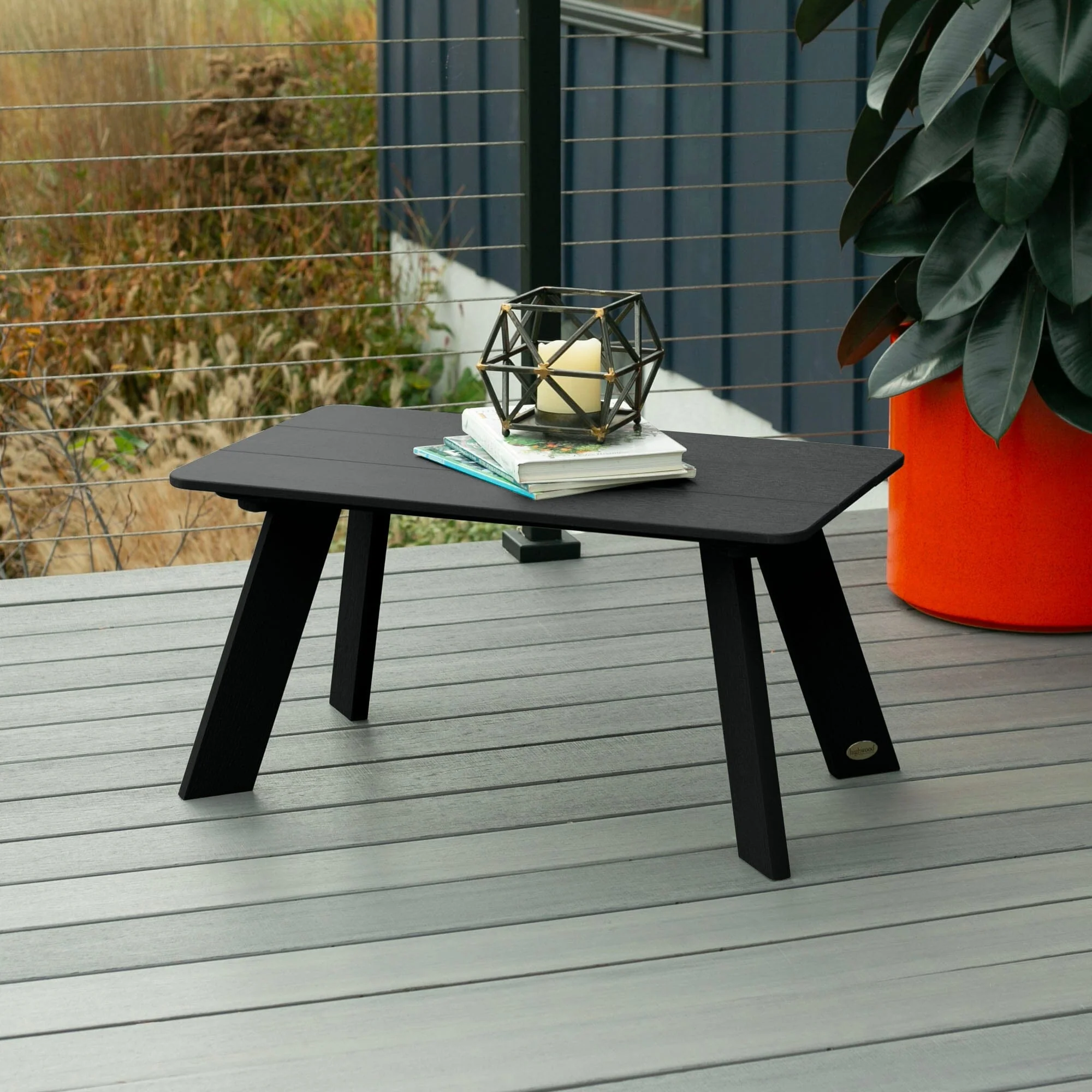 Refurbished Italica Modern Coffee Table - Image 6