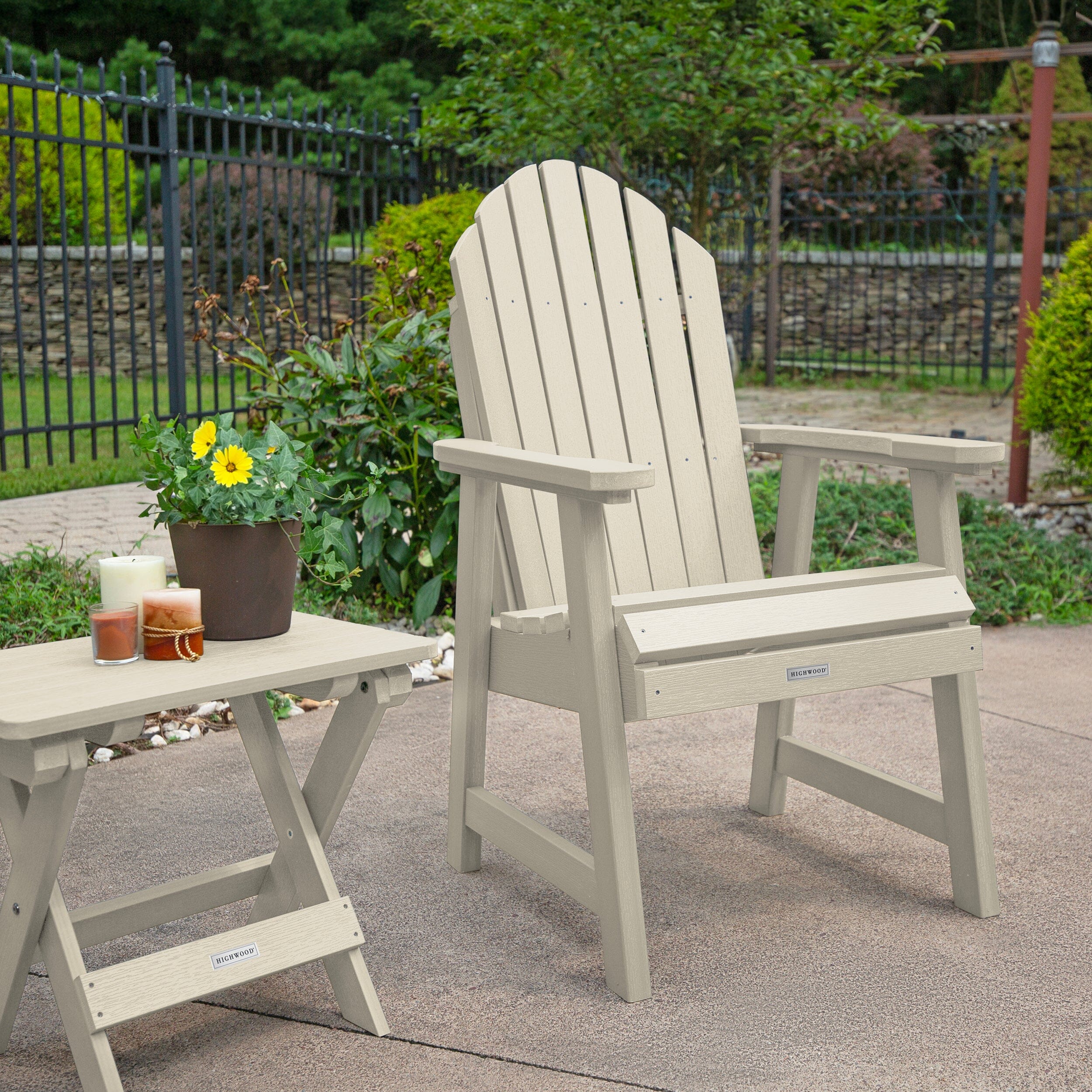2 Hamilton Deck Chairs with Folding Side Table - Image 12