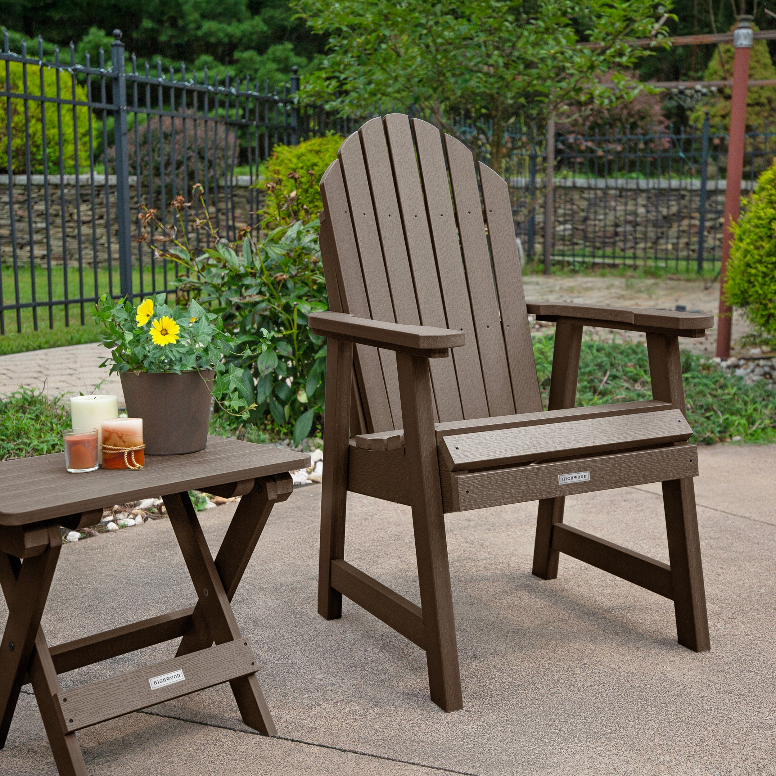 2 Hamilton Deck Chairs with Folding Side Table - Image 3