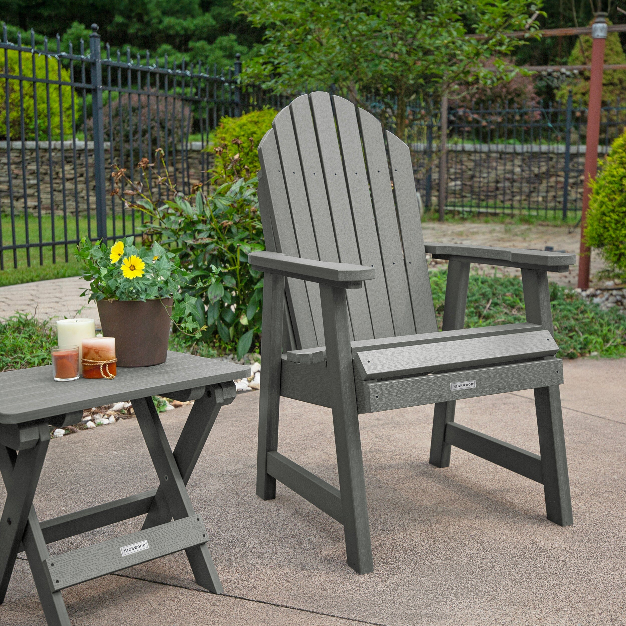 2 Hamilton Deck Chairs with Folding Side Table - Image 9